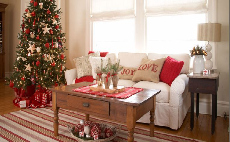 Small seasonal decors all simple