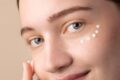 under-eye gel,